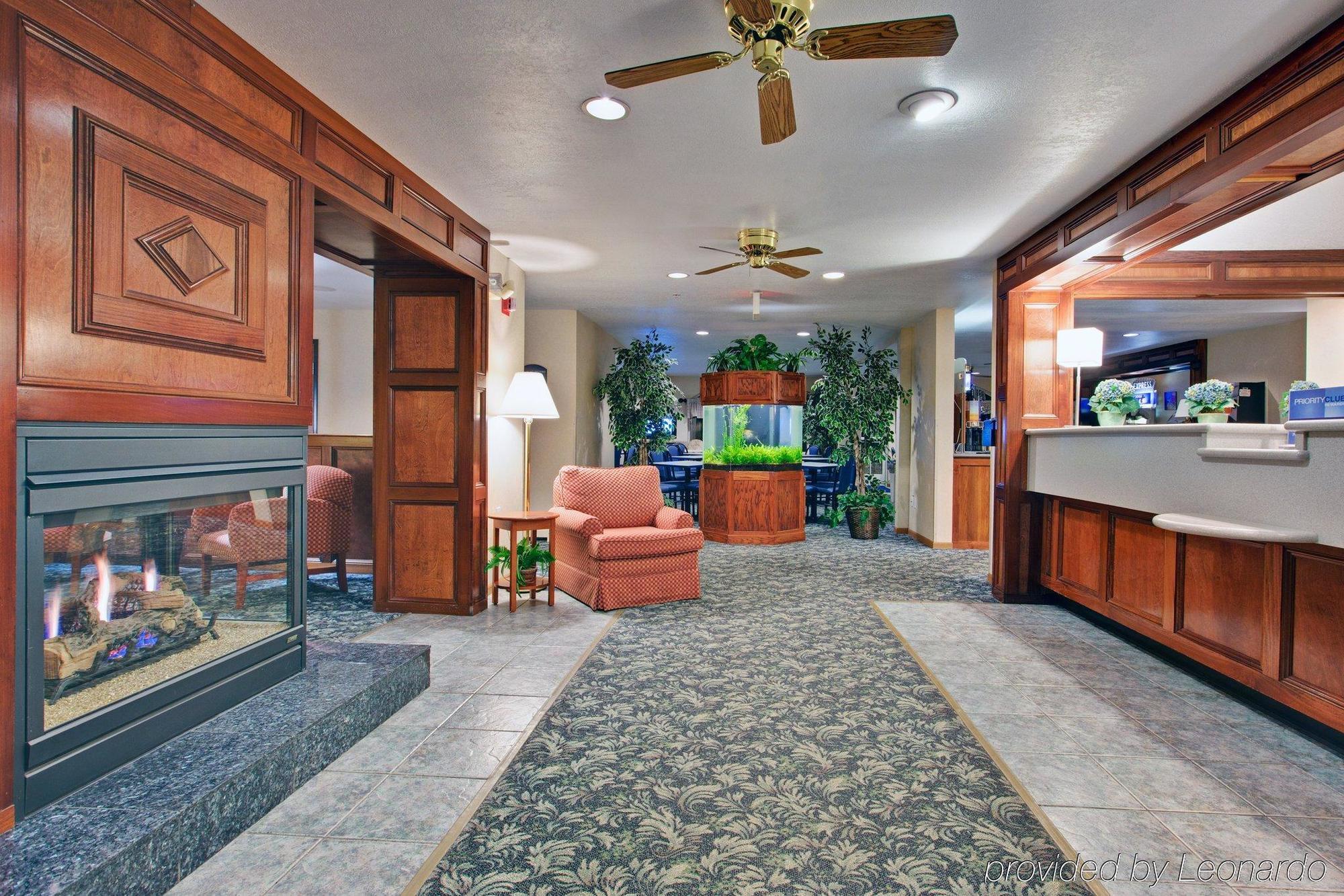 Holiday Inn Express Mackinaw City By Ihg Dış mekan fotoğraf
