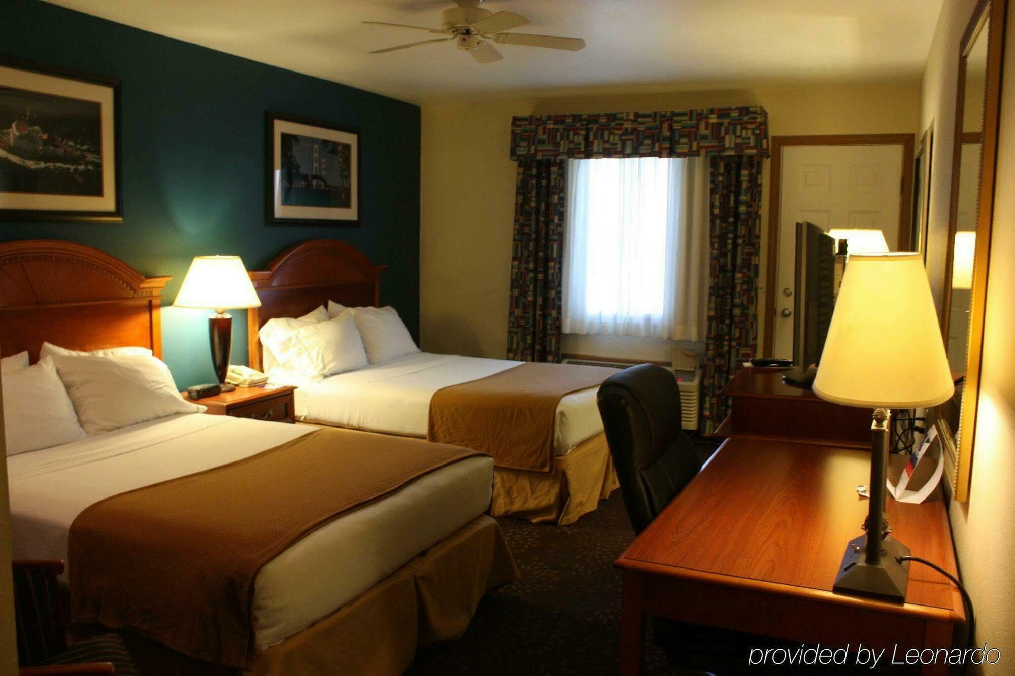 Holiday Inn Express Mackinaw City By Ihg Dış mekan fotoğraf